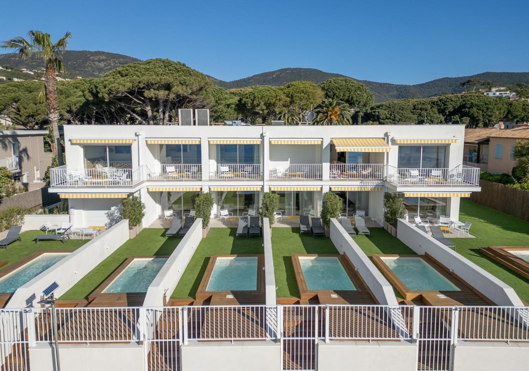 Belle Vue Hotel Cavalaire-sur-Mer Exterior foto